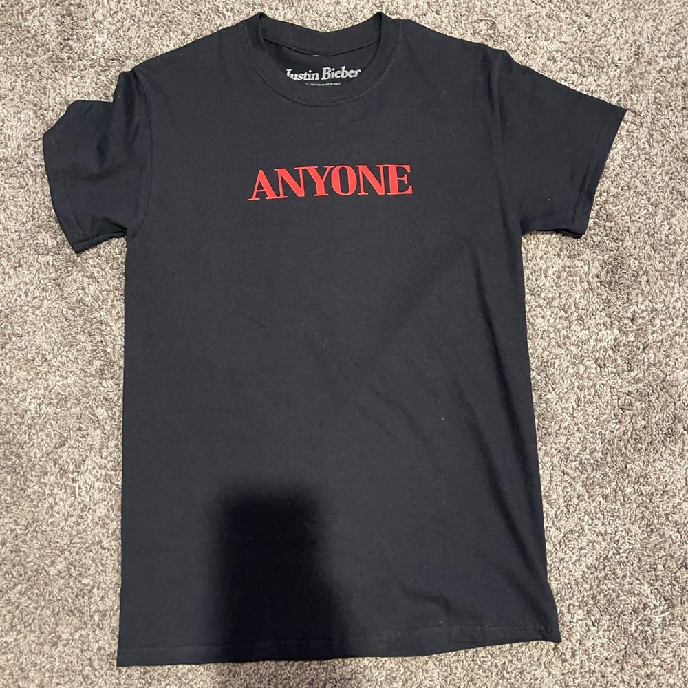 Justin Bieber Black and Red Short Sleeve Tee